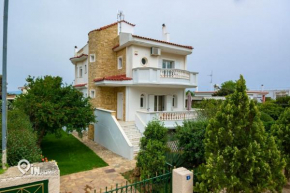 Luxury Villa King George